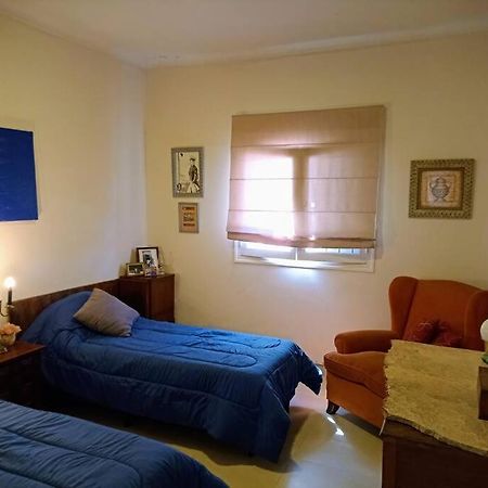 Willa La Casa De La Puerta Azul Mendoza Zewnętrze zdjęcie